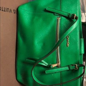 Calvin Klein tone bag
